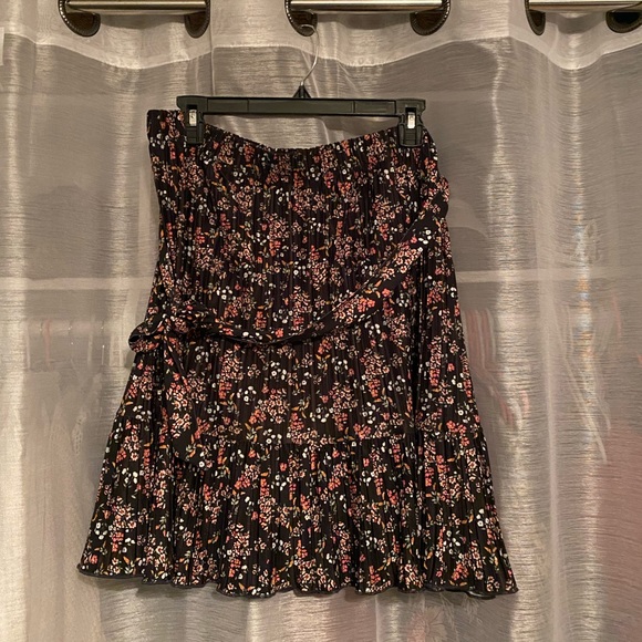 LOFT Dresses & Skirts - Loft Skirt